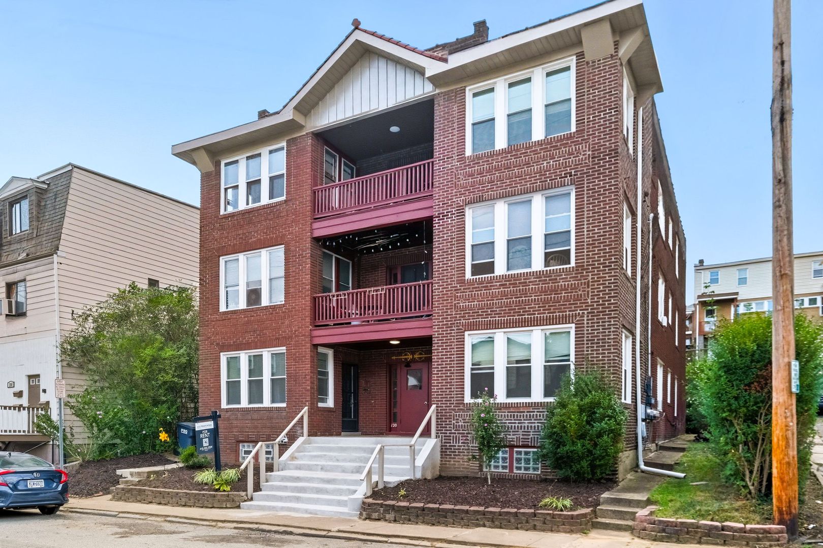 Pittsburgh Apartment: 1205-1207 Illinois Avenue