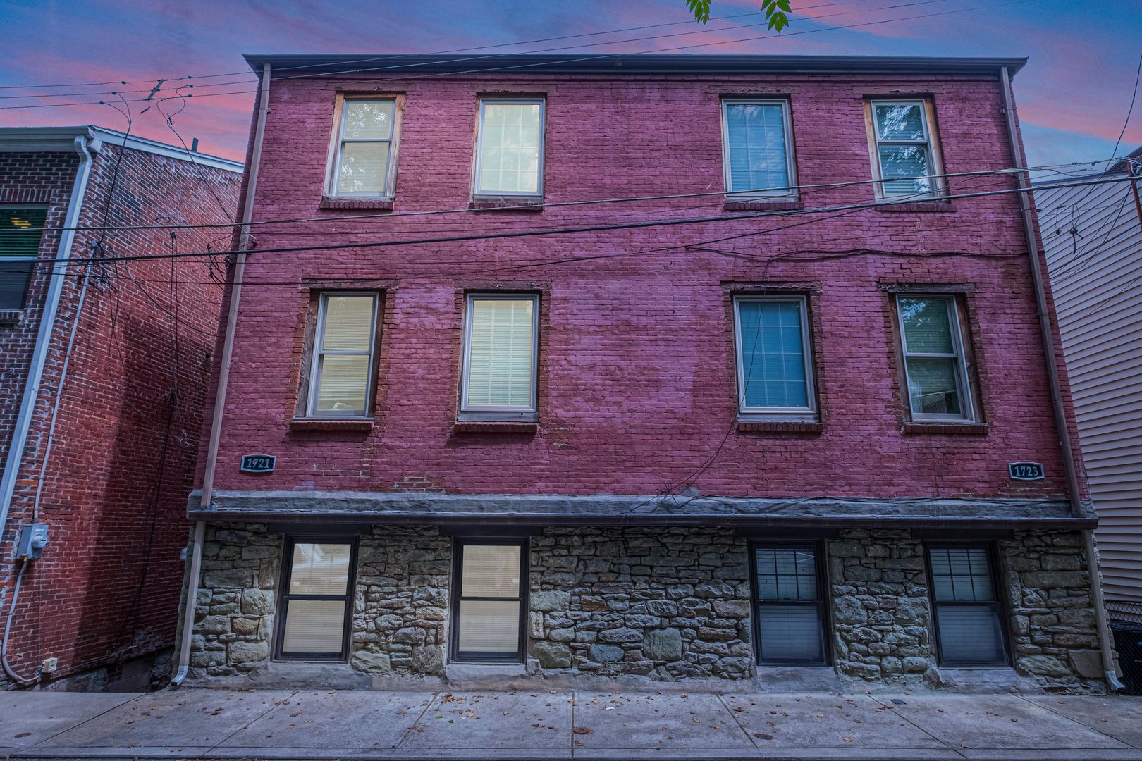 Pittsburgh Apartment: 1721-1723 Edwards Way