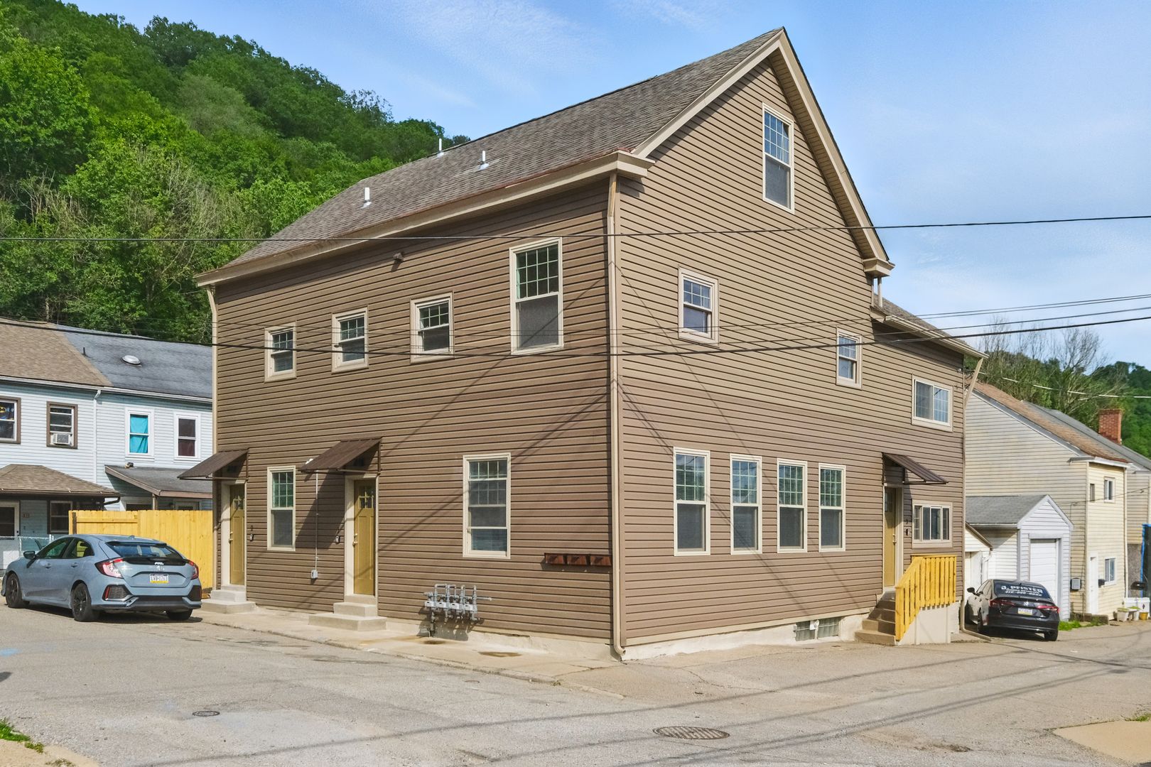 Etna Apartment: 1 Higgins Street