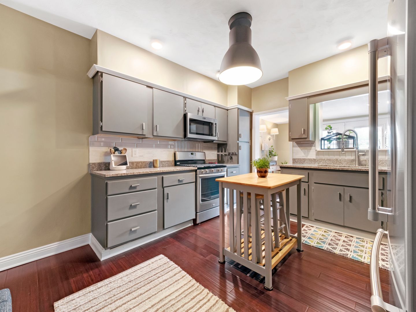 Pittsburgh House: 5216 Carnegie Street