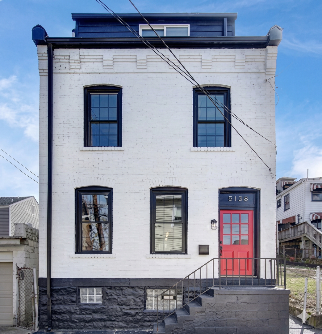 Pittsburgh House: 5138 Natrona Way