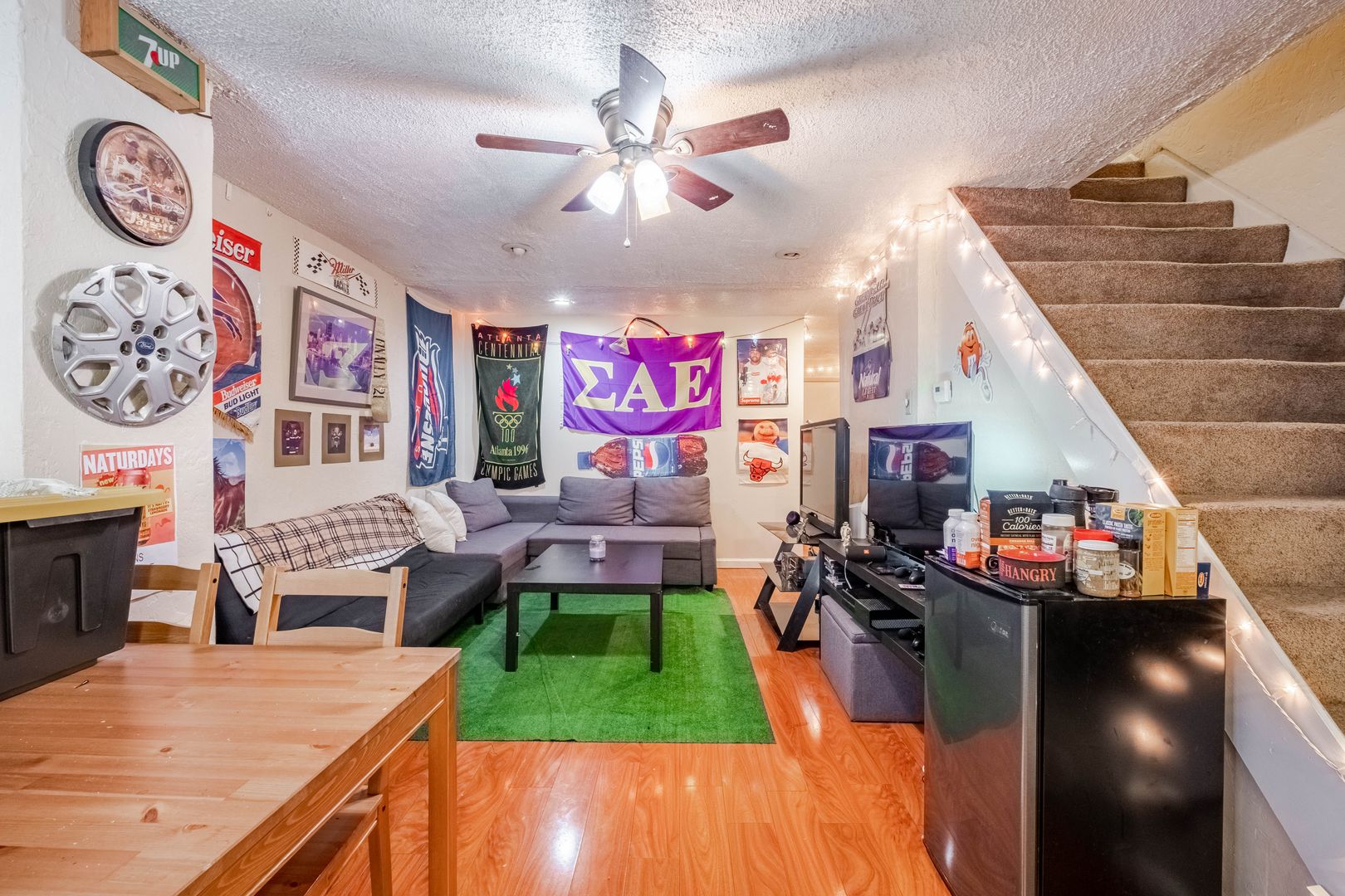 Pittsburgh House: 1704 Sidney Street