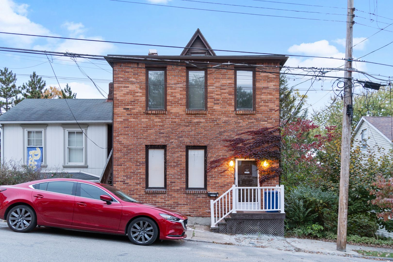 PITTSBURGH Apartment: 4312 Lydia Street