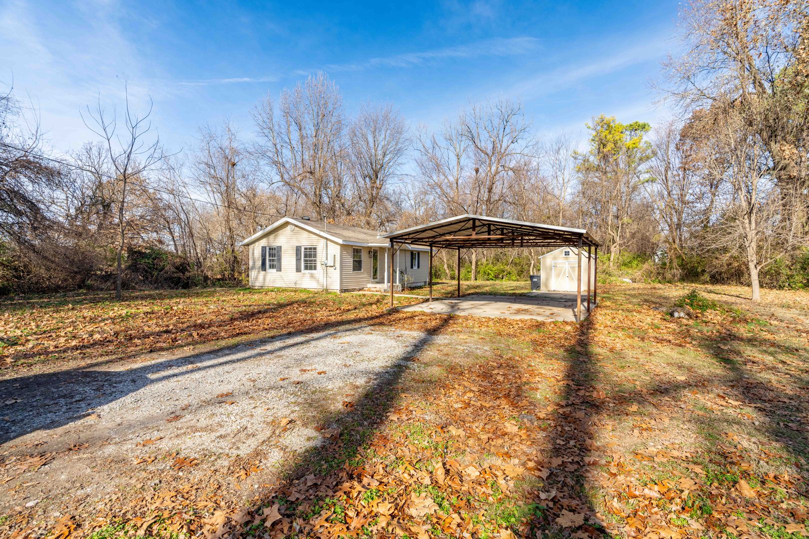 Springdale House: 126 Sunnydale Dr