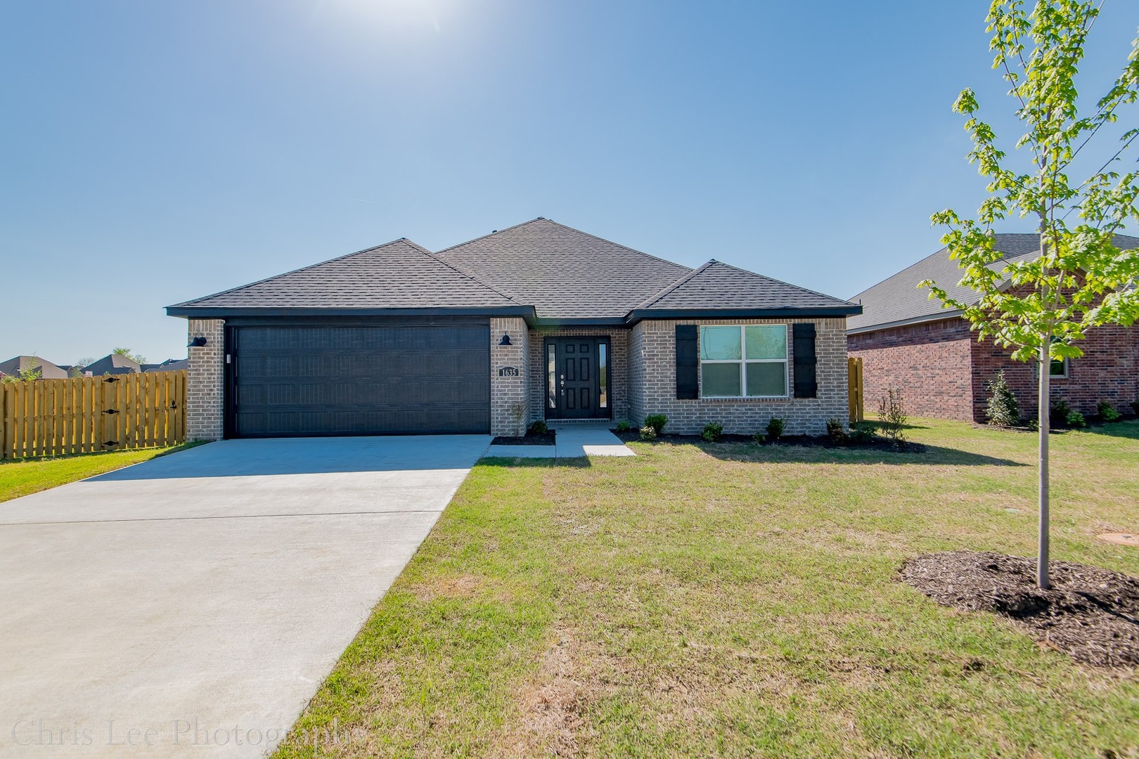 Fayetteville House: 1635 S Borden St