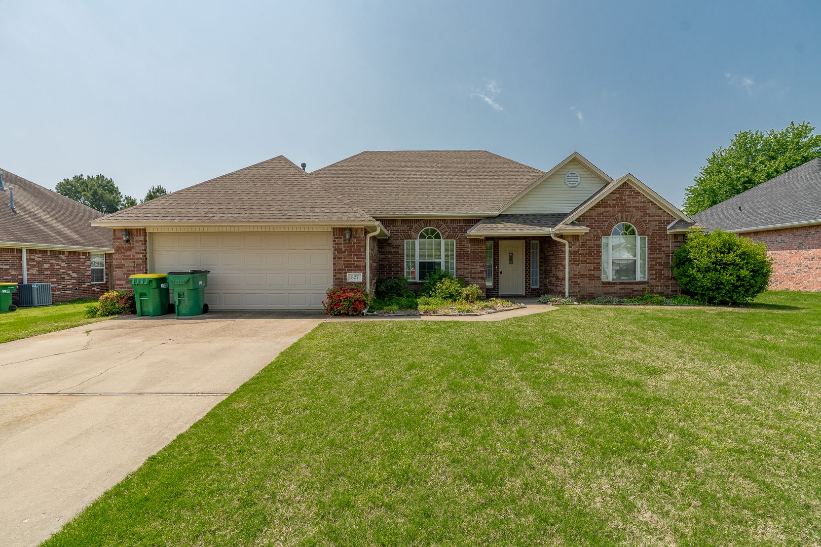 Springdale House: 827 Nicholson Avenue