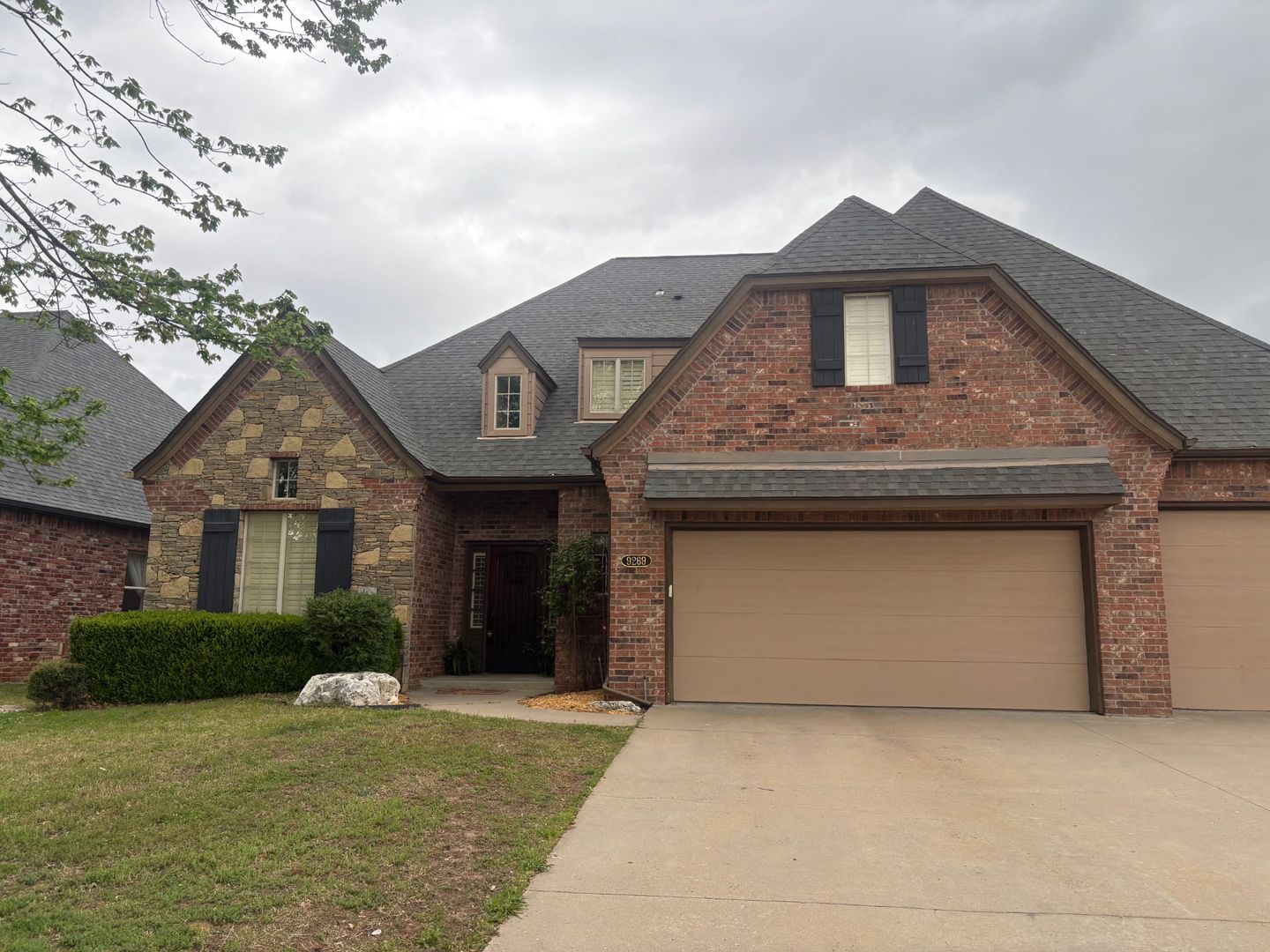 Bixby House: 9269 E 119th St S