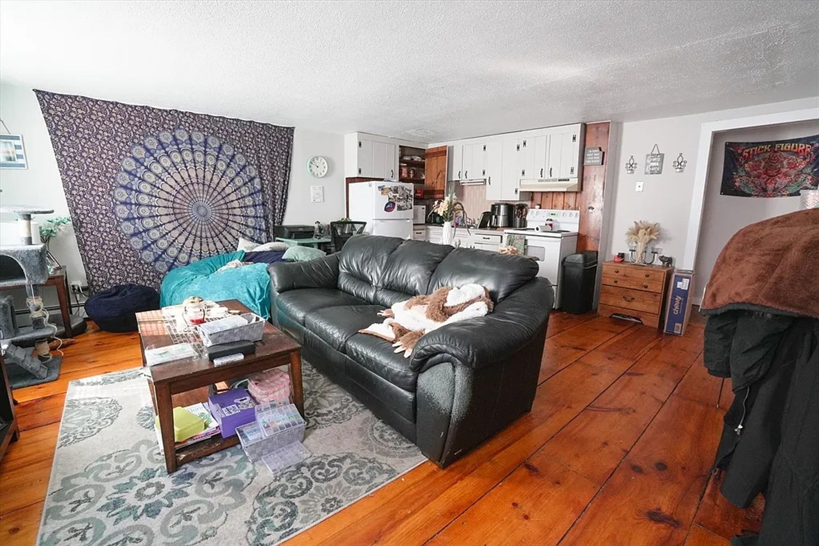 Pepperell Apartment: 97 Groton St - Unit 7