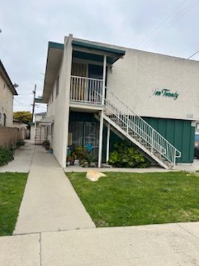 Upper Back Unit in San Pedro Available to View – photo 1
