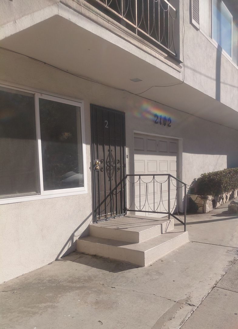 San Pedro Apartment: 2102 S. Gaffey Street