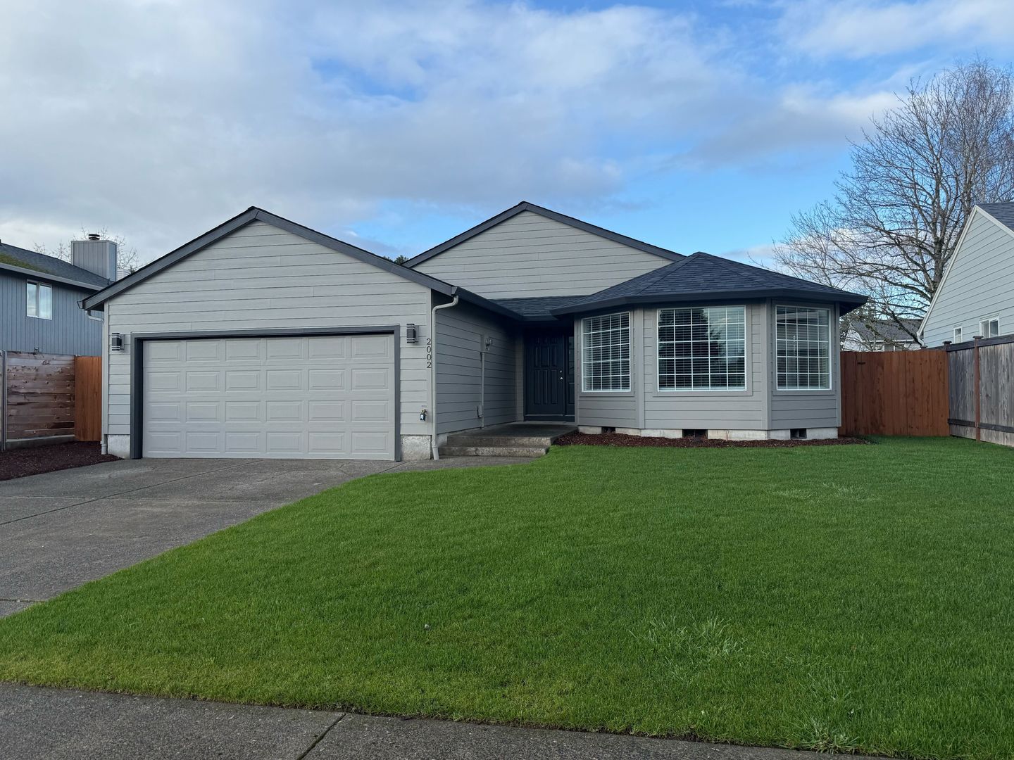 Vancouver House: 2002 NE 84th Street