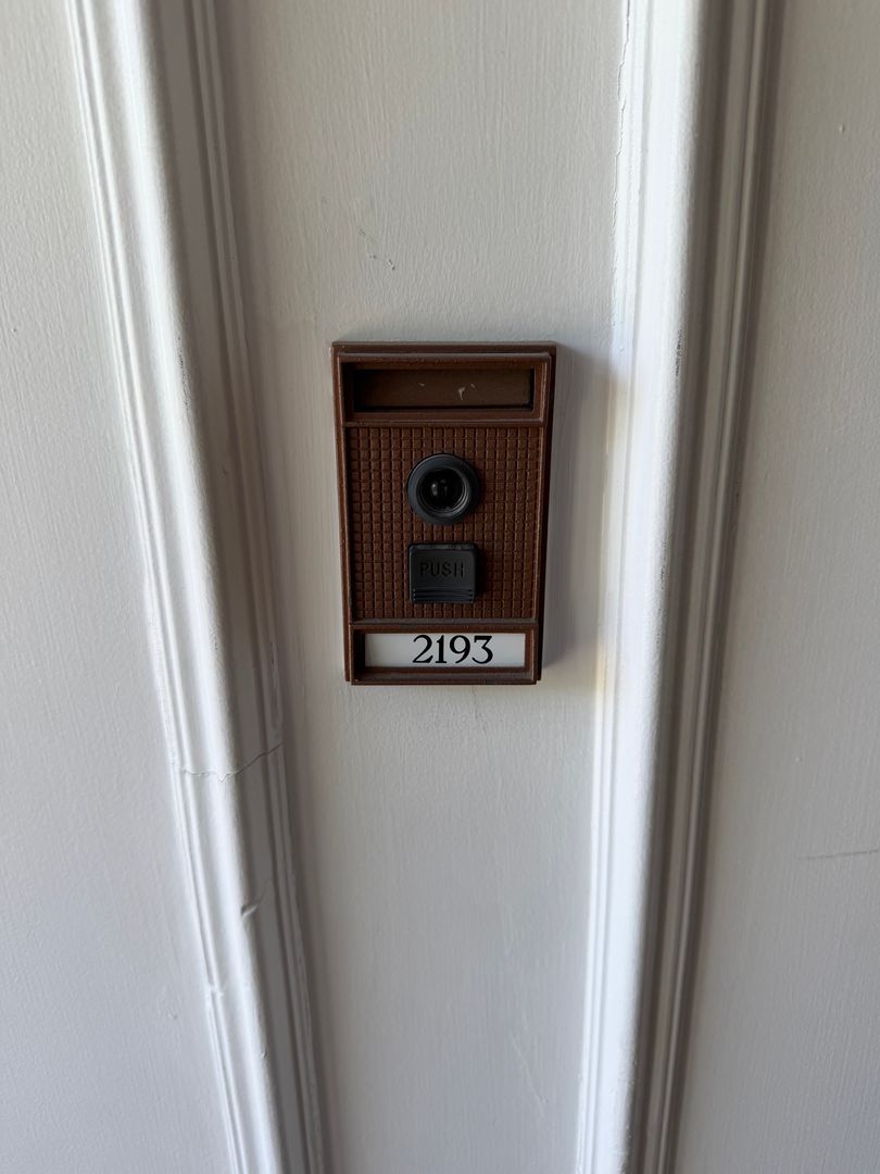Evansville Apartment: 2151 East Columbia Street