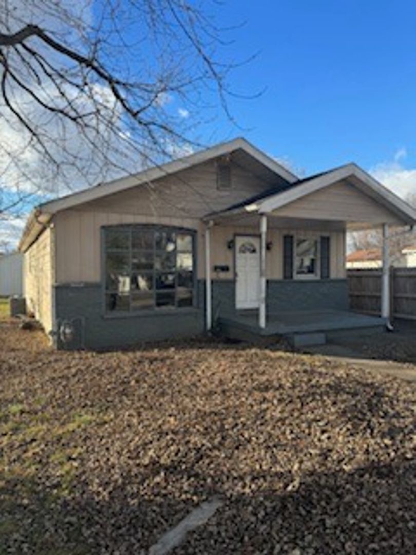 Evansville House: 1813 S. Kerth Ave.