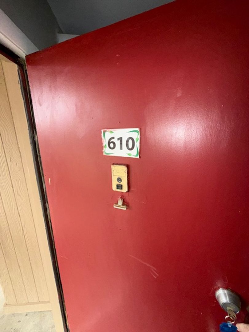 Evansville Apartment: 700 Chateau Drive