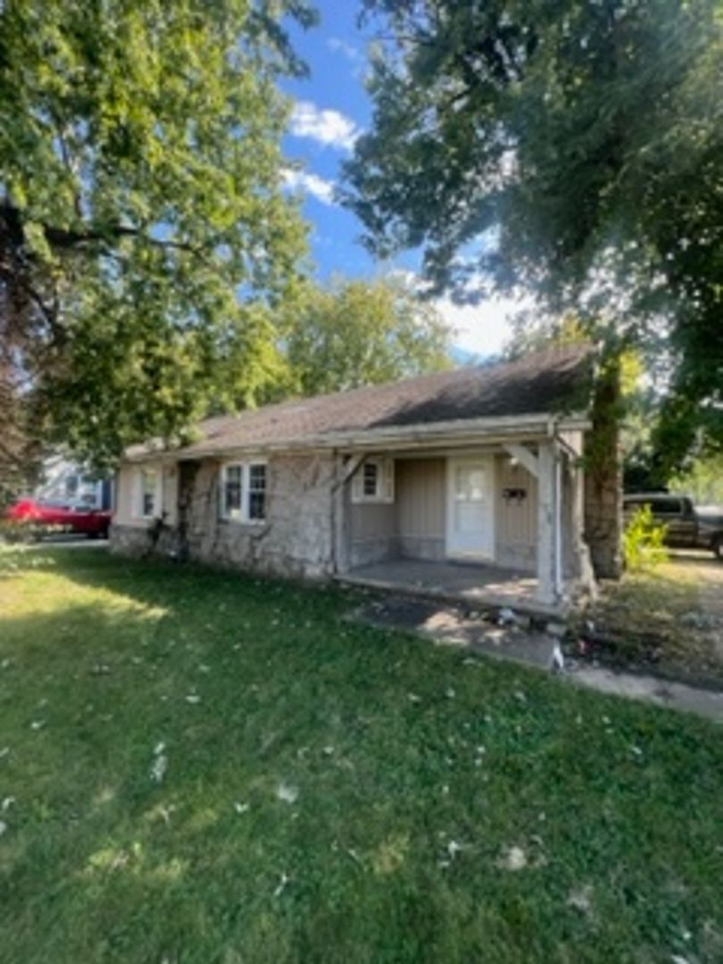 Evansville House: 1401 East Missouri Street