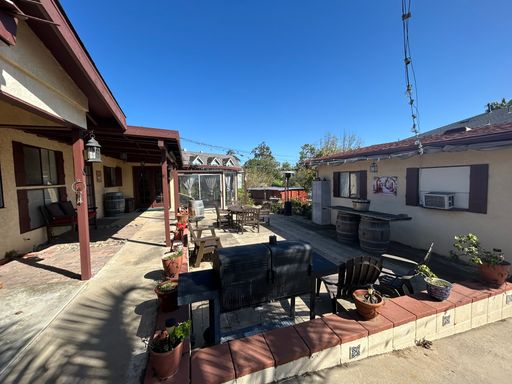 Listing photo thumbnail