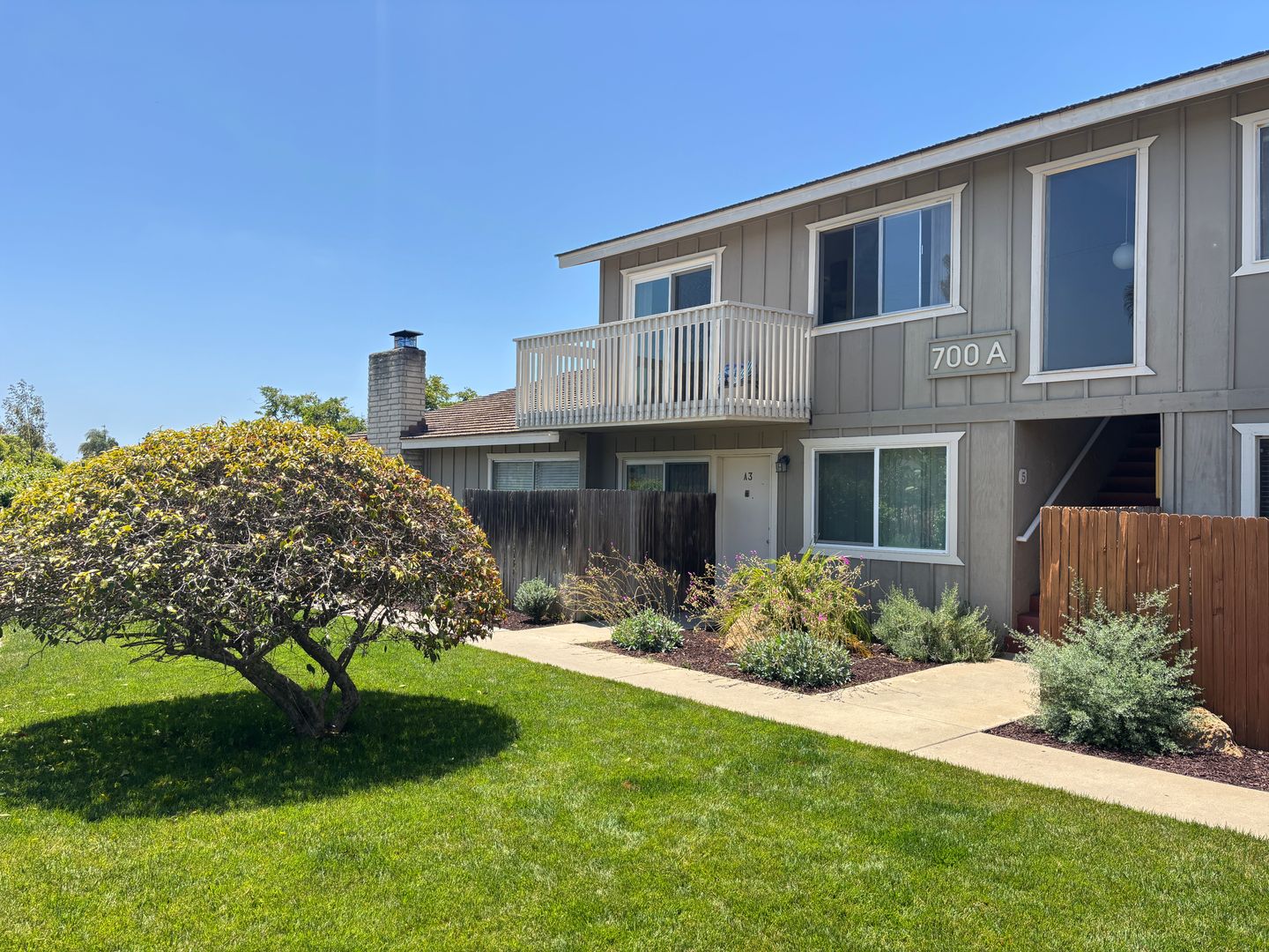 Encinitas Condo: 700 Regal Road, Unit 5A