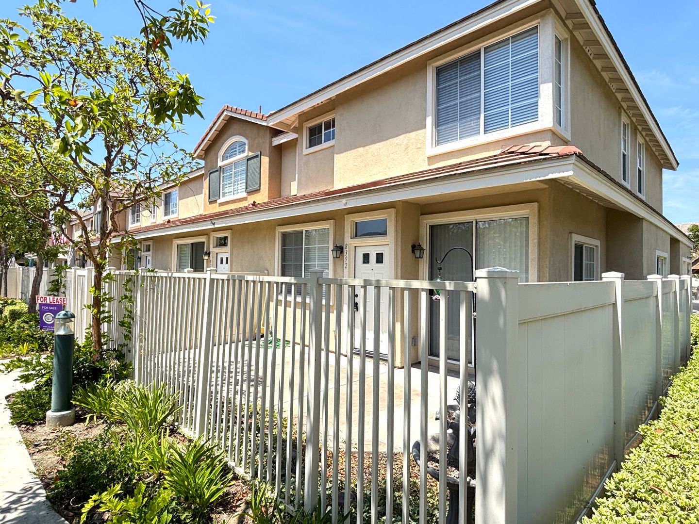 Anaheim House: 8392 Truckee Way