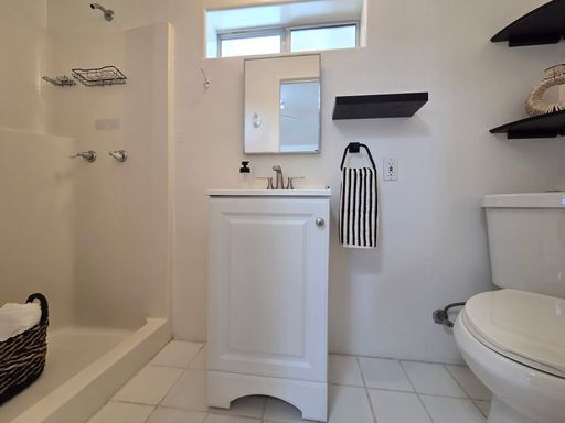 Listing photo thumbnail