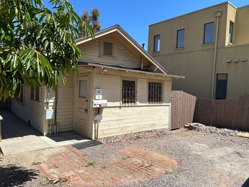 1560 10th Avenue, San Diego, CA 92101