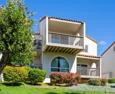 902 Caminito Madrigal, Unit B, Carlsbad, CA 92011