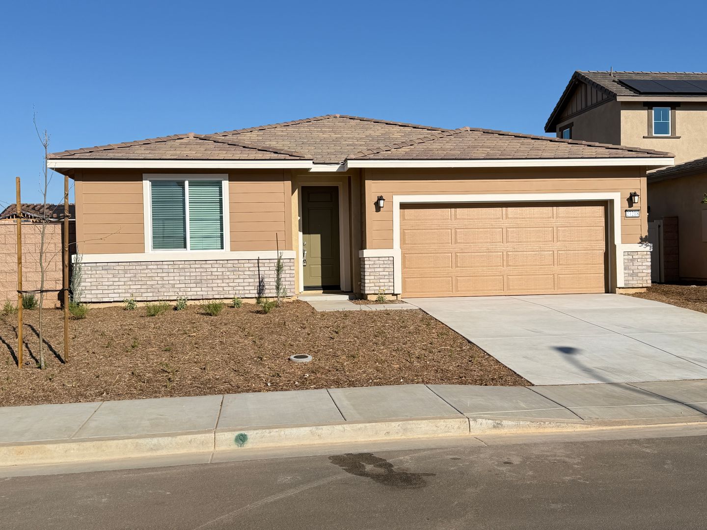 Menifee House: 27218 Pennywhistle Way