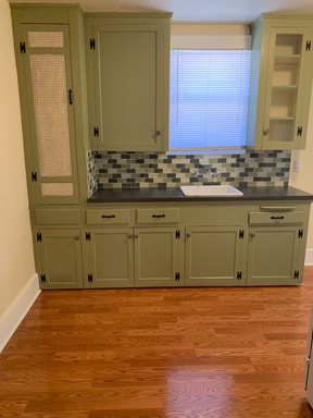 Listing photo thumbnail