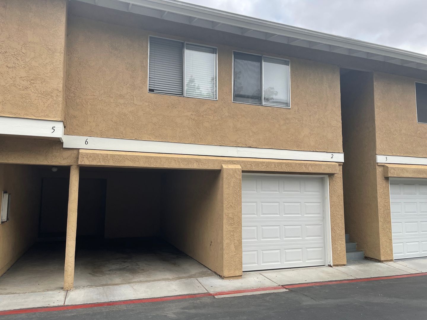 Oceanside House: 4218 Fiesta Way #6