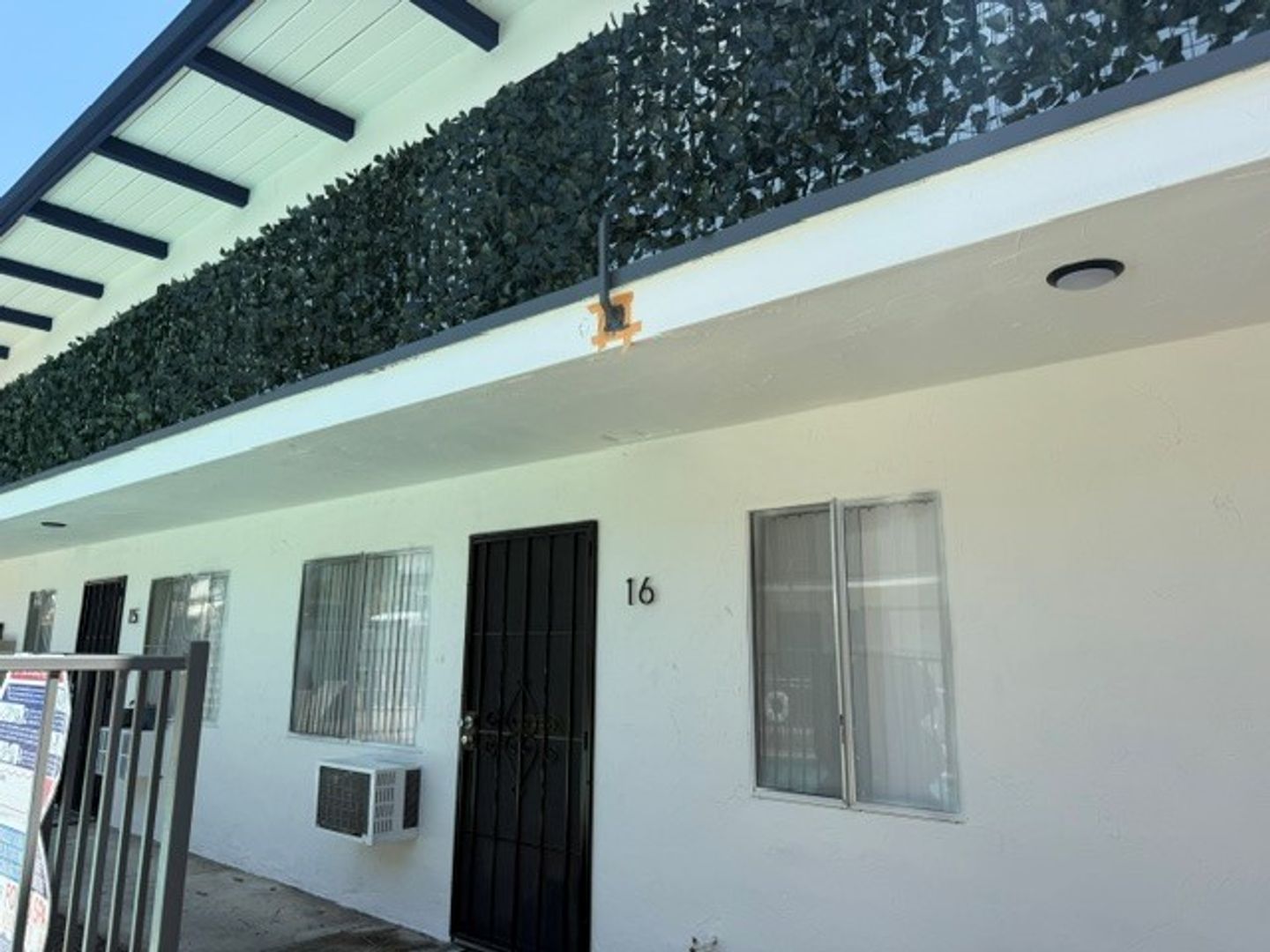 Listing photo
