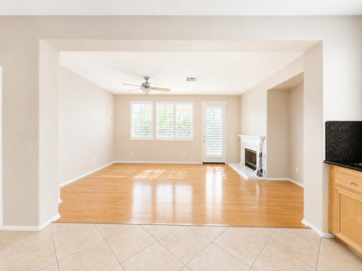 Listing photo thumbnail