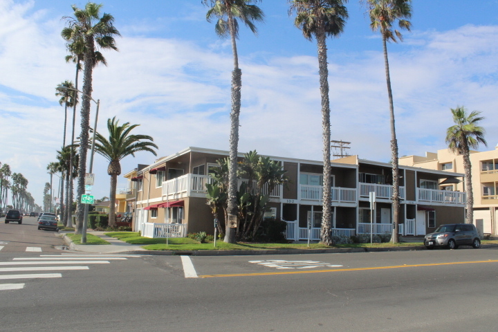 Oceanside Condo: 102 Wisconsin Avenue #5