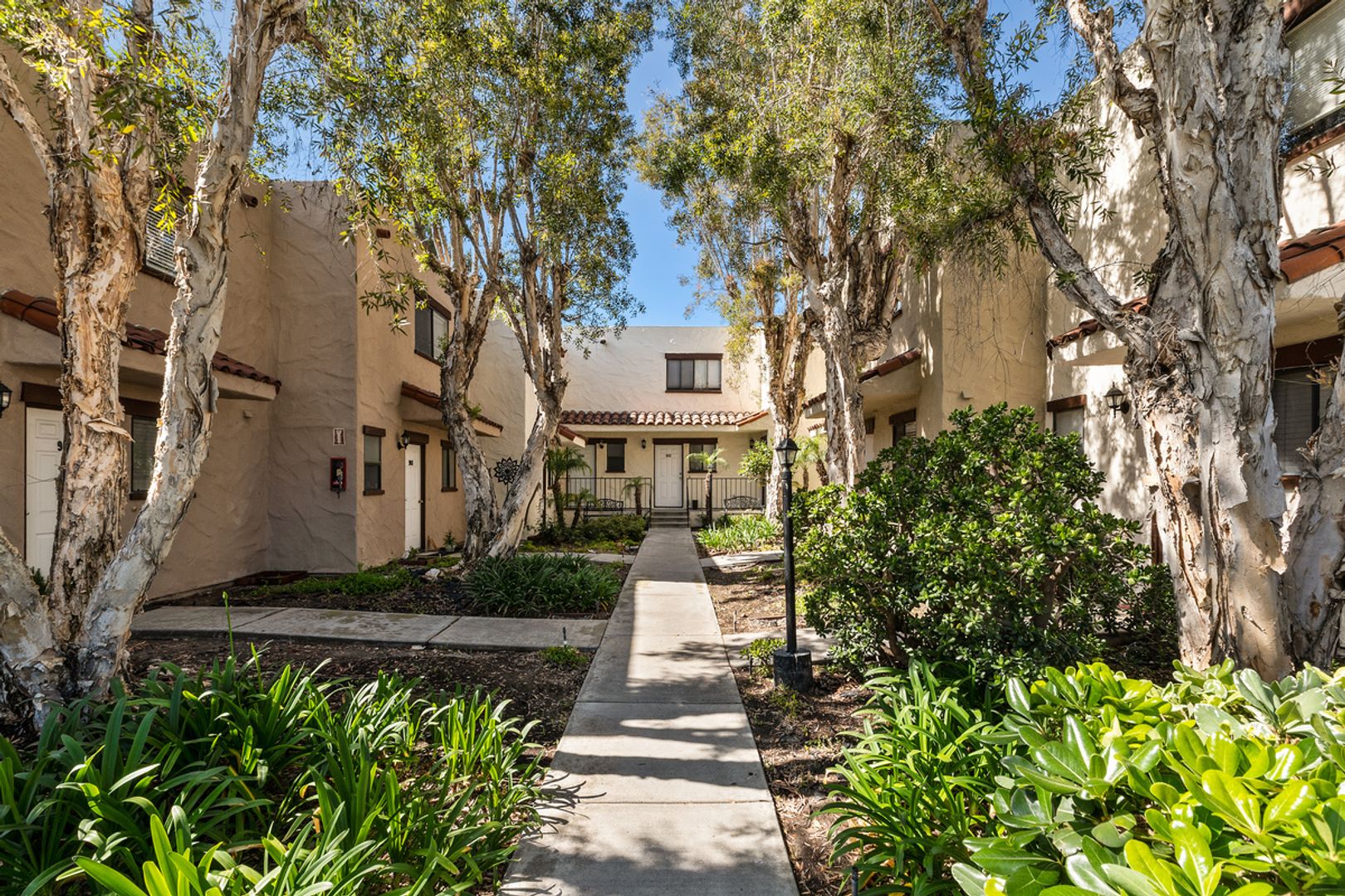Lemon Grove Apartment: 7010 Casa Lane #07