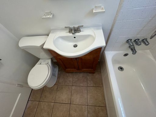 Listing photo thumbnail