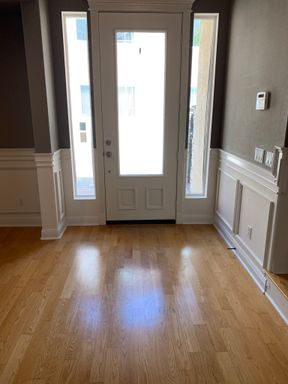 Listing photo thumbnail
