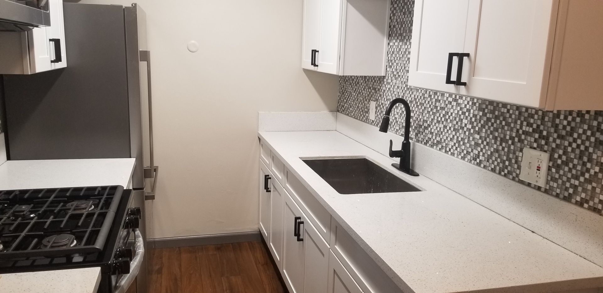 Chula Vista Apartment: 228 H Street #H