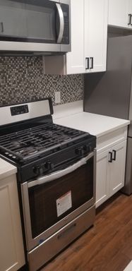 Listing photo thumbnail