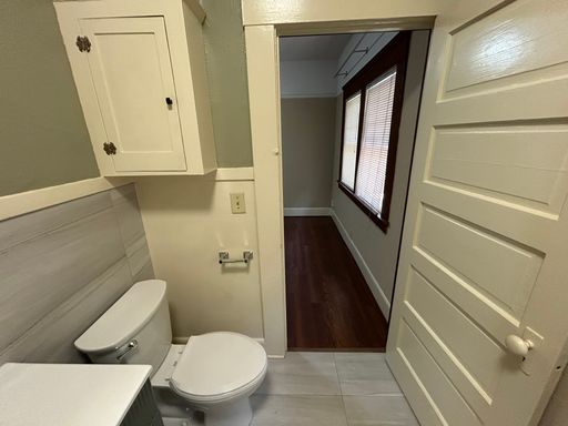 Listing photo thumbnail