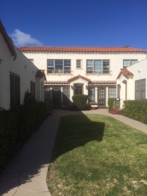Listing photo thumbnail