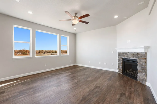 Listing photo thumbnail