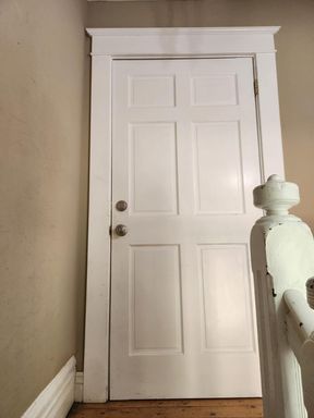 Listing photo thumbnail