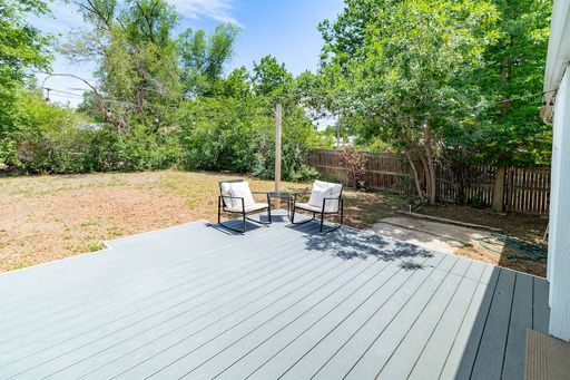 Listing photo thumbnail