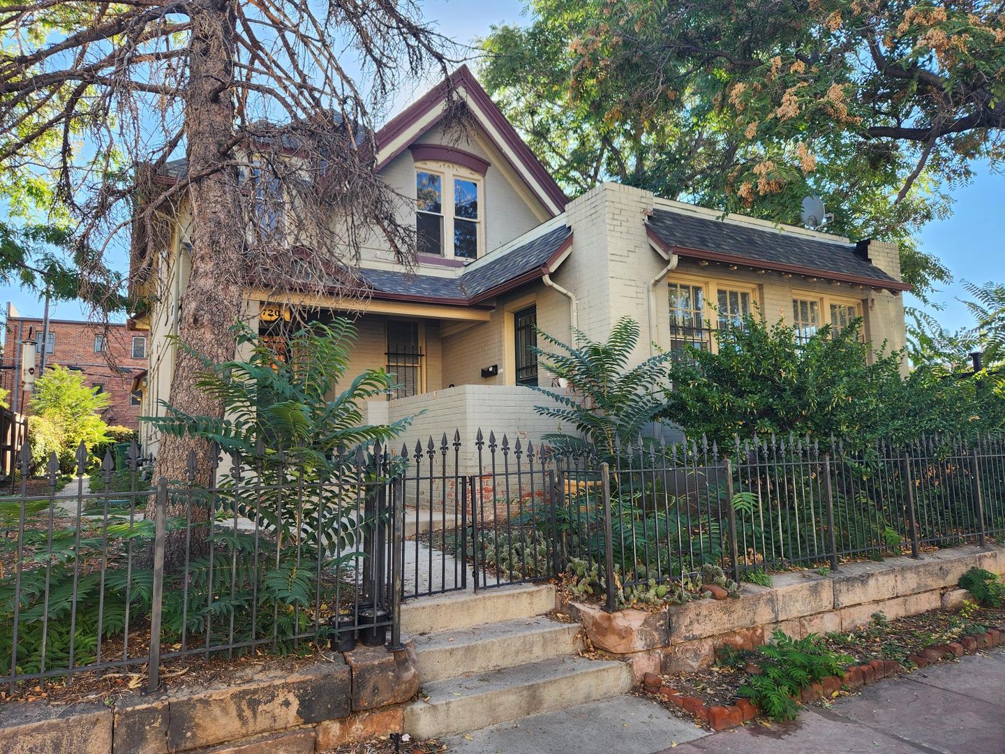 Denver Apartment: 1720 N. Pearl Street
