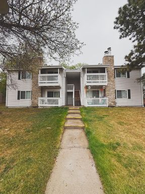 Listing photo thumbnail