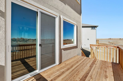 Listing photo thumbnail