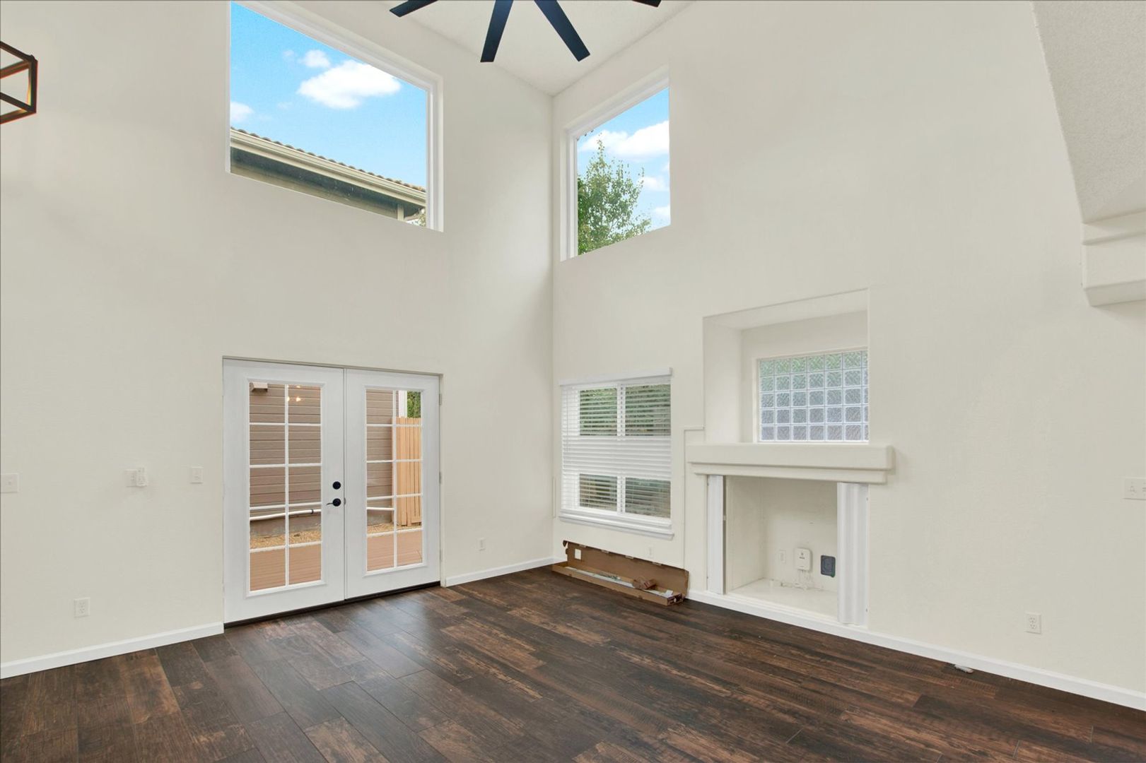 Listing photo