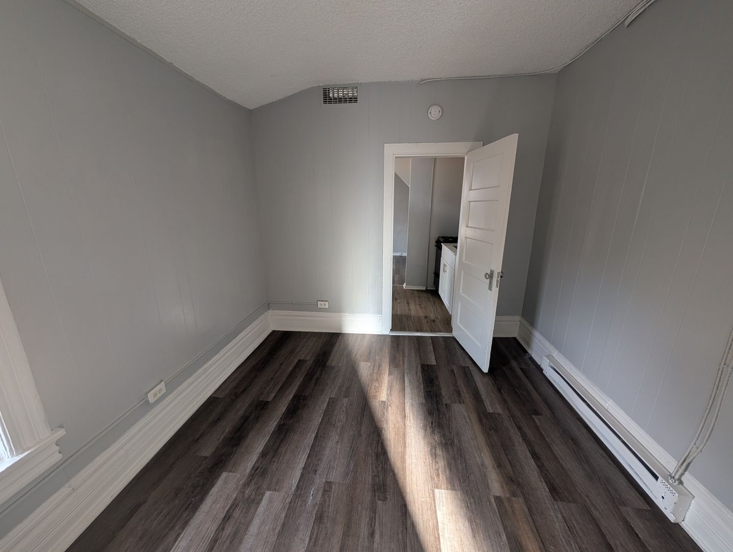 Get Your First Month for Free! Step into Style and Comfort in the Heart of Denver! 7 of 9
