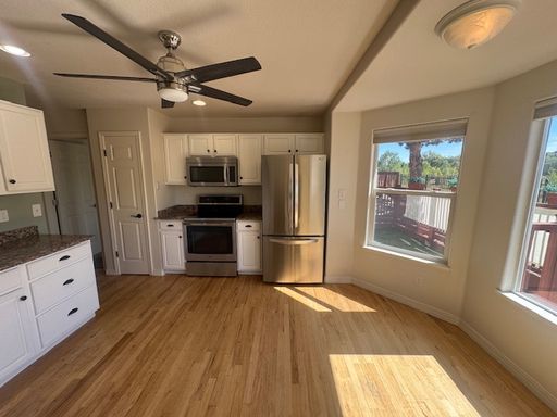 Listing photo thumbnail