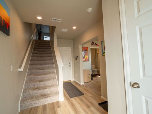 Listing photo thumbnail