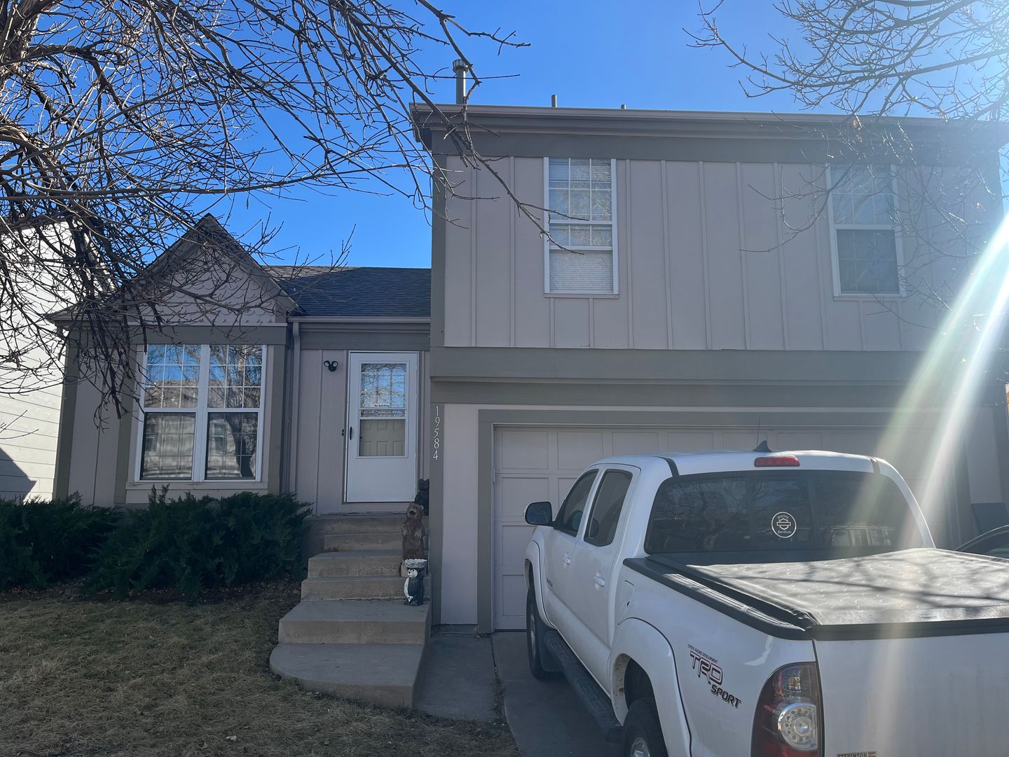 Aurora House: 19584 E. Linvale Drive
