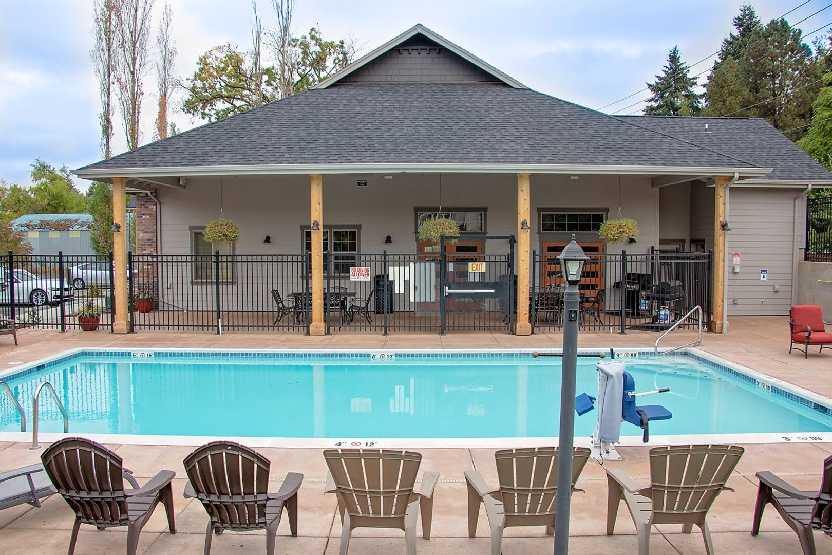 Pool at StoneBridge Crossing (5 of 5)